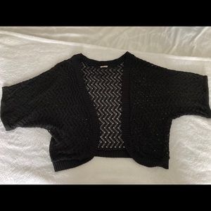 Knitted crop sweater